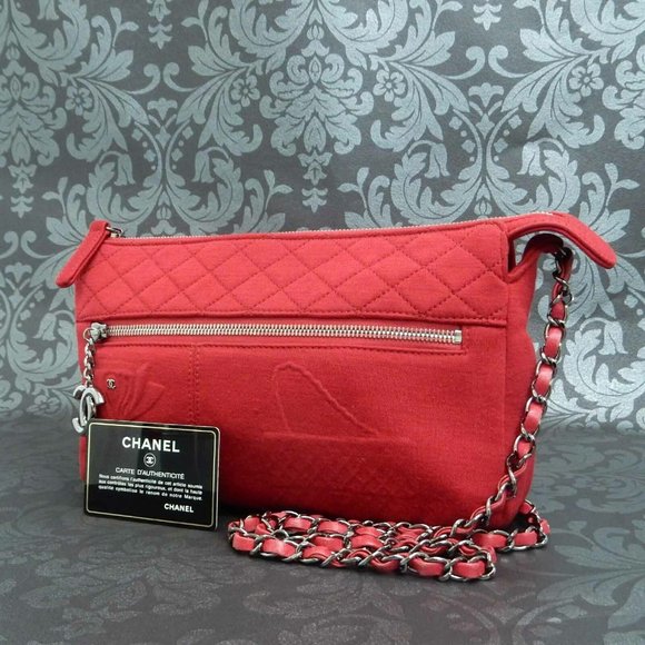 CHANEL Handbags - Chanel Hawaii Limited Cotton Red Chain Bag